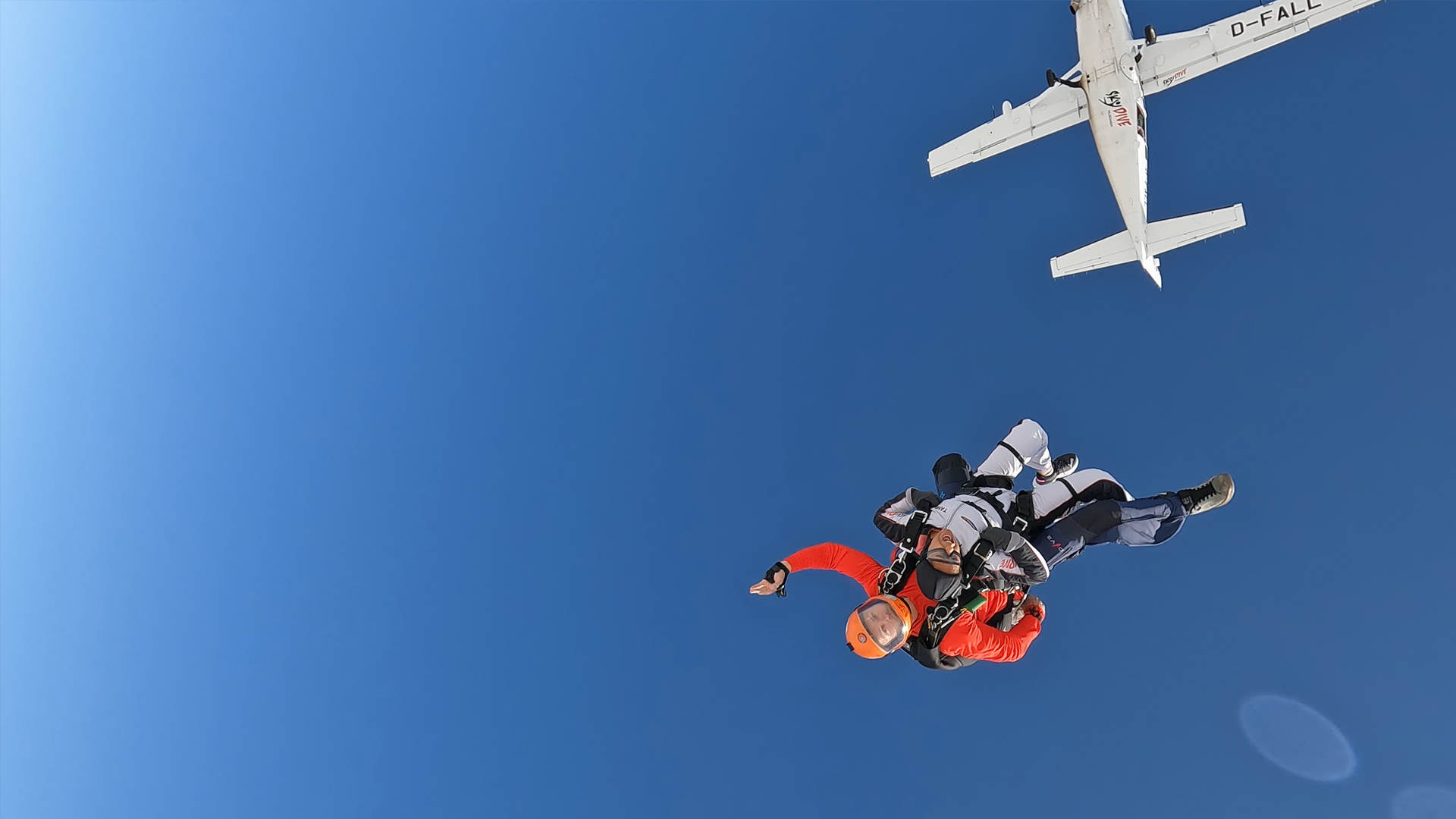 slider-tandemspringen-ein-sprung-ins-licht